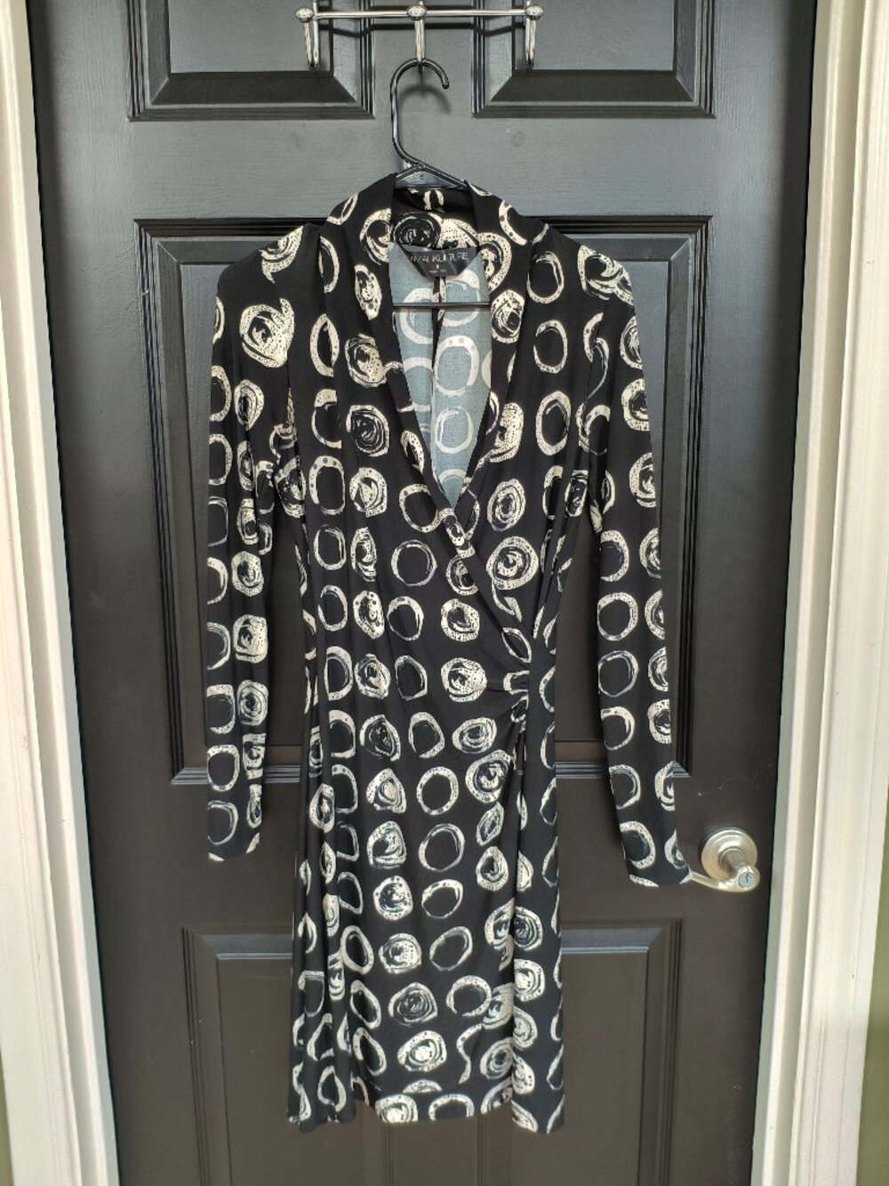 B&W Long Sleeve Dress - Kamali Kulture (S)